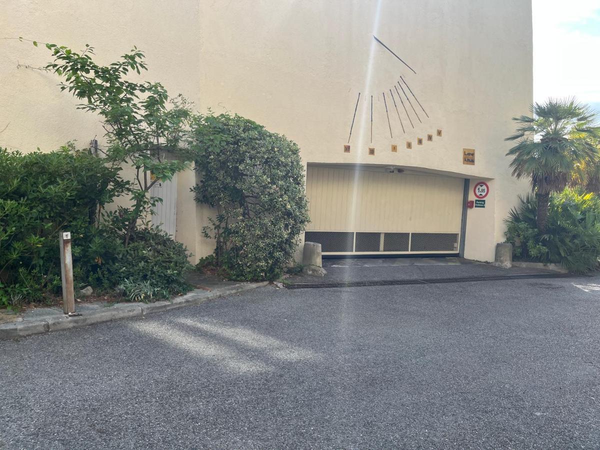 Village Typique - Piscine - Grande Terrasse Ombragee - Logement Climatise Mougins Buitenkant foto